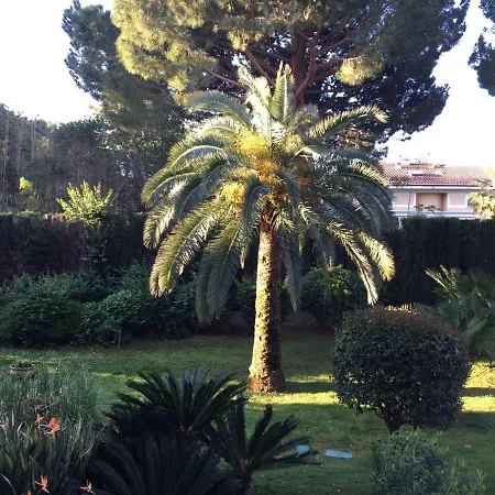 Golfe Juan, Quiet With Pool, Near The
